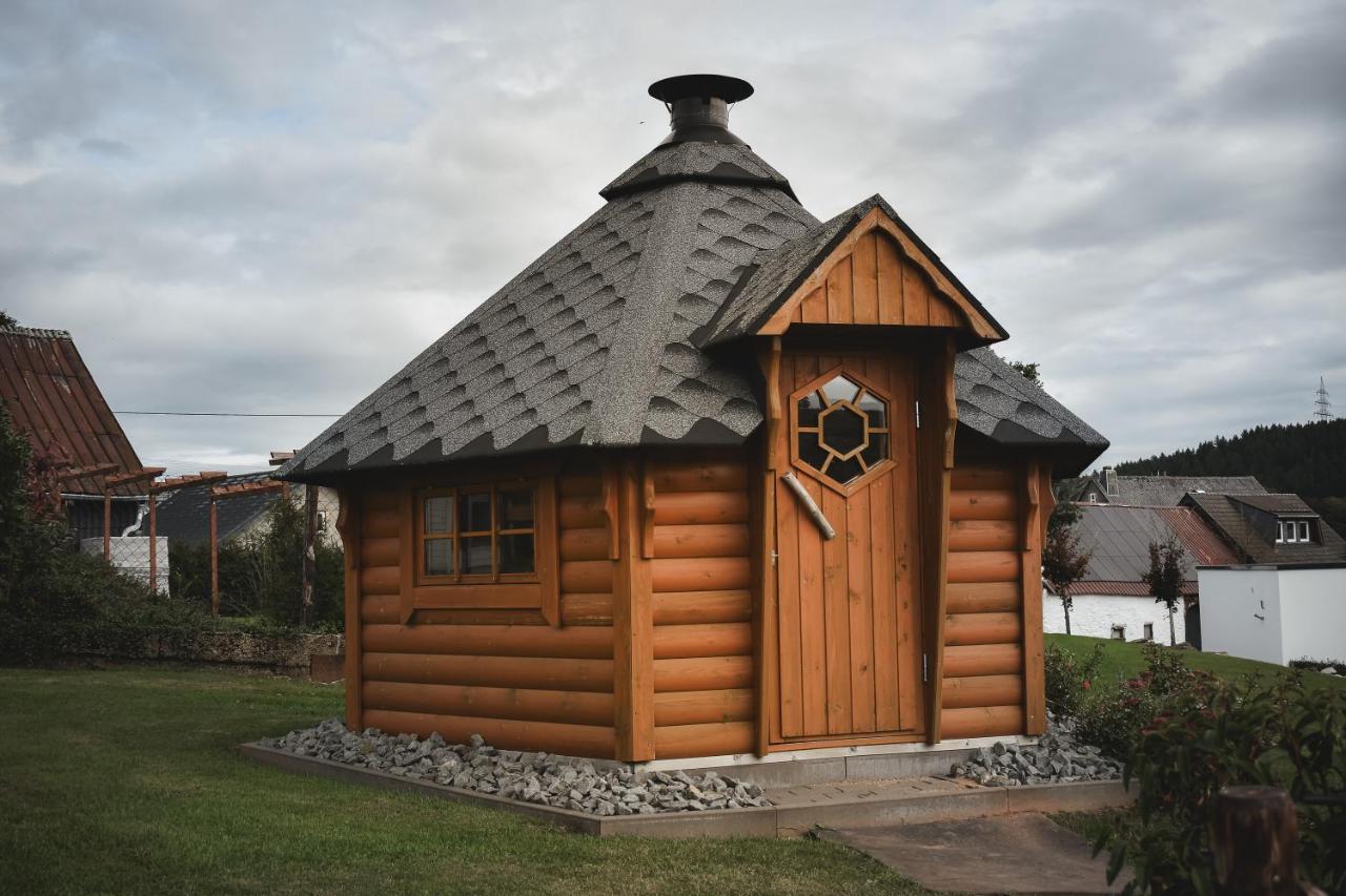 Wohlfuehl-Ferienhaus Eifel-Landurlaub Mit Herz Dahlem  Buitenkant foto